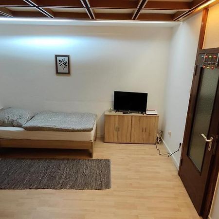 Ferienwohnung-Monteurwohnung Berta, 3 Personen In Kleve, Zentrale Lage Клеве Экстерьер фото